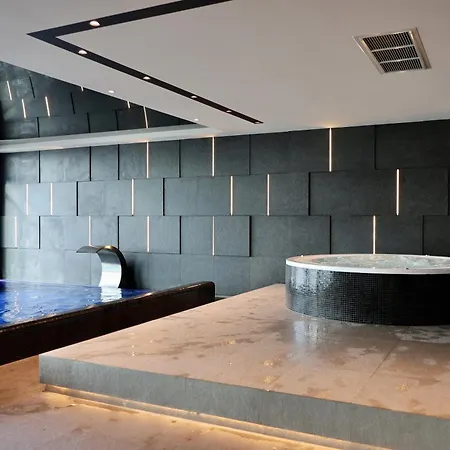 アパート Infinity Senso330 Baltic